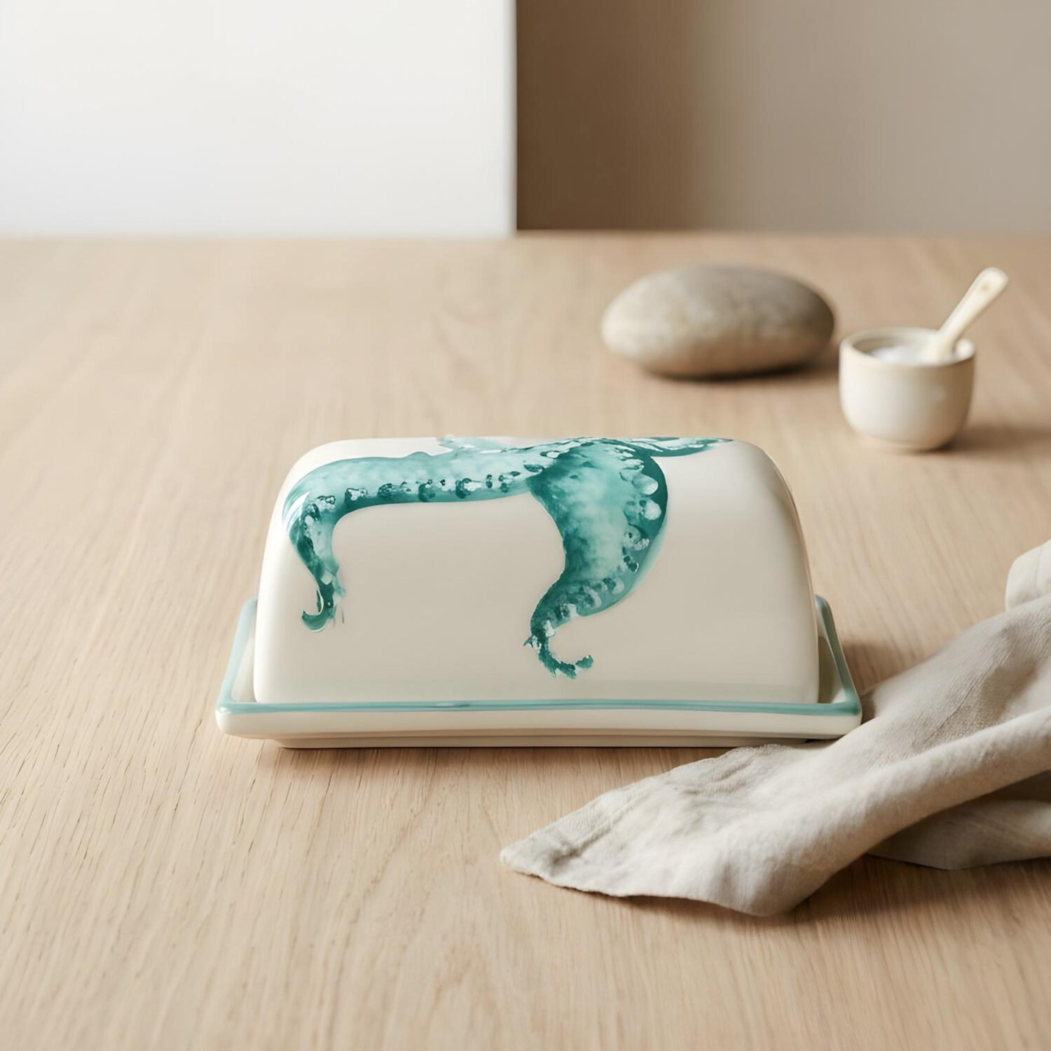 Butterdose mit oktopus