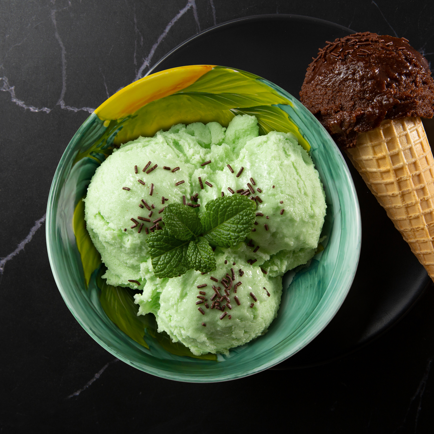 Ciotola in ceramica decorata limoni da 14