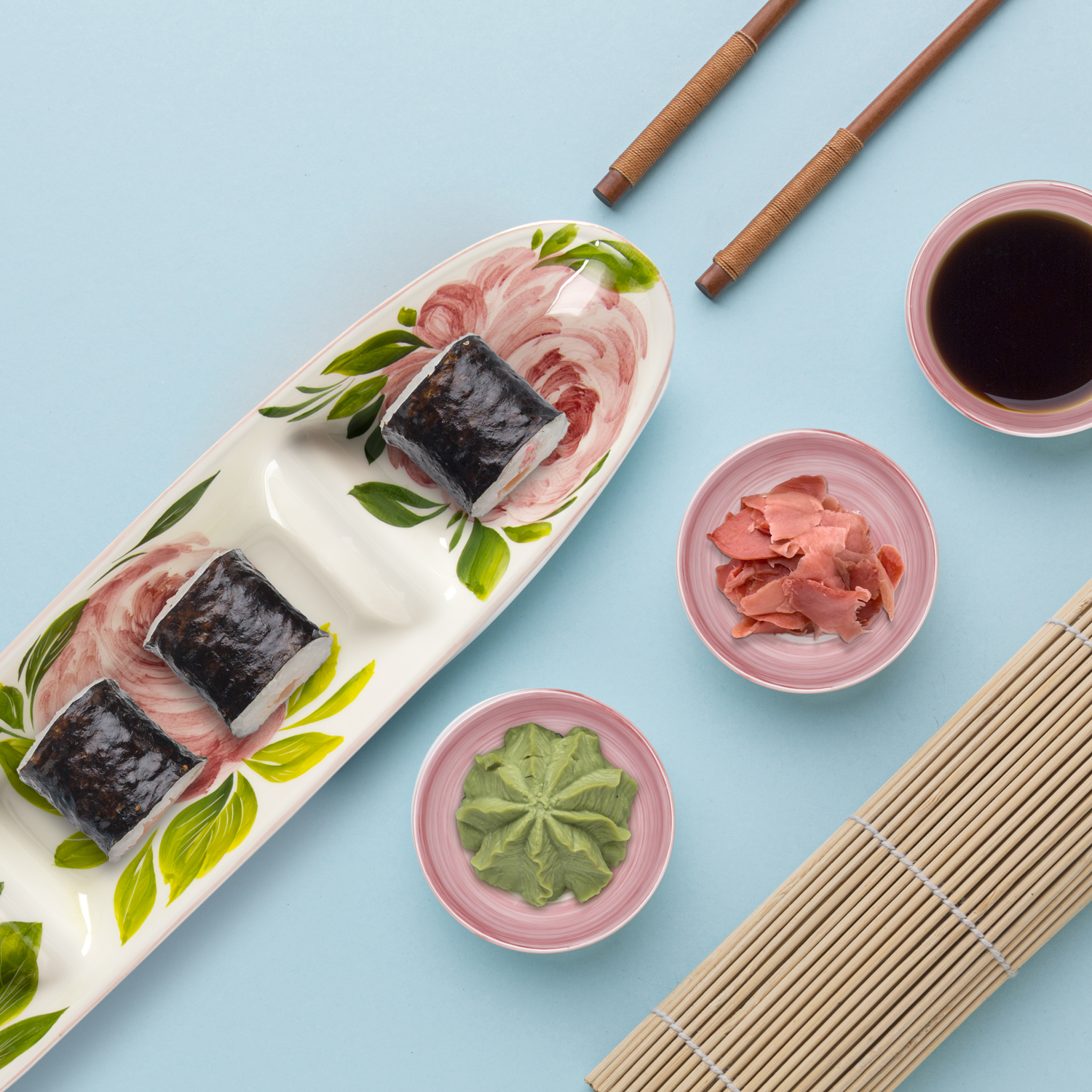 Antipastiera in ceramica decorata rose