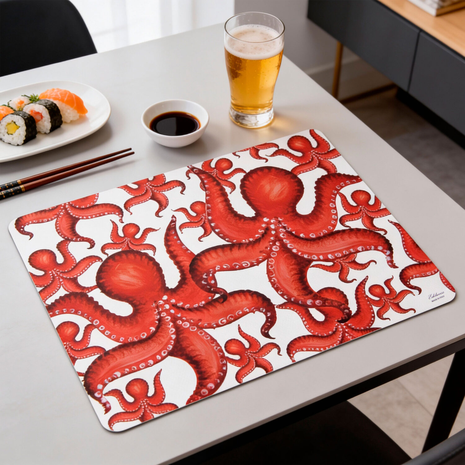 Placemat decorated with octopuses 